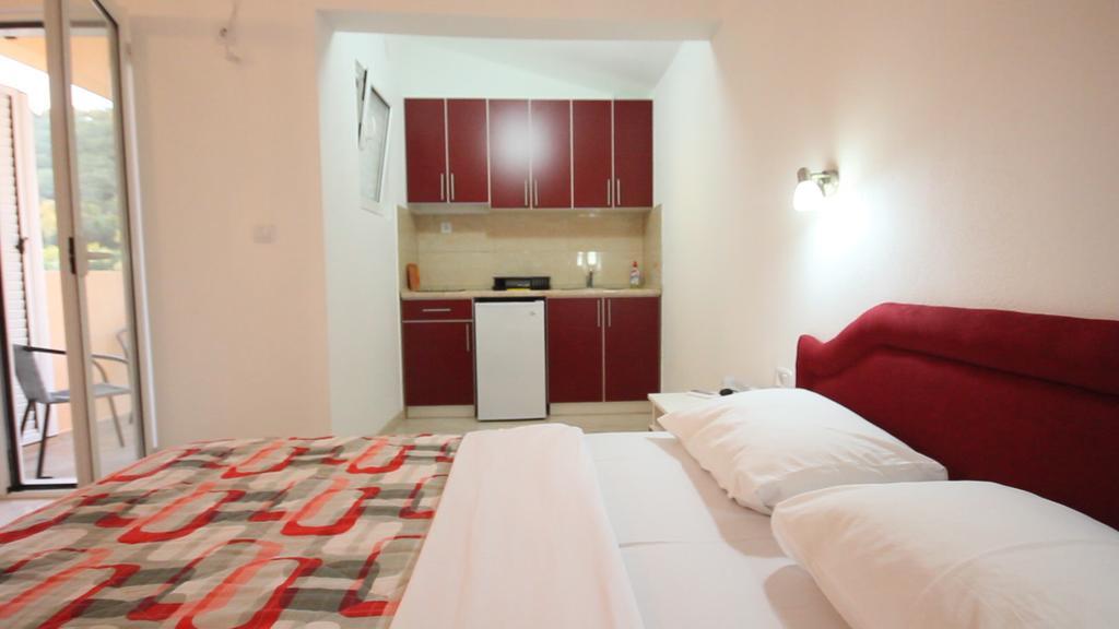 Apartments Percobic Sutomore Kamer foto